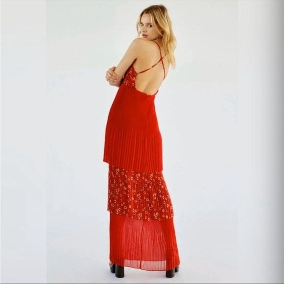 Free People Womens Size 2 Kayla Tiered Gown By Fame and Partners - Picture 3 of 12